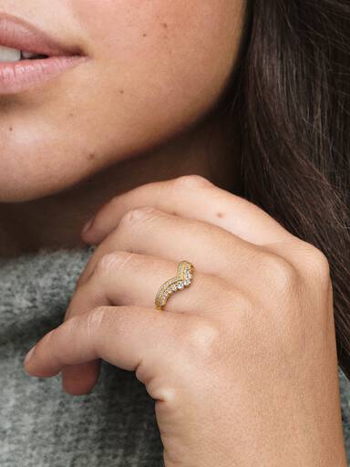 Pandora Timeless Wish Tiara Ring