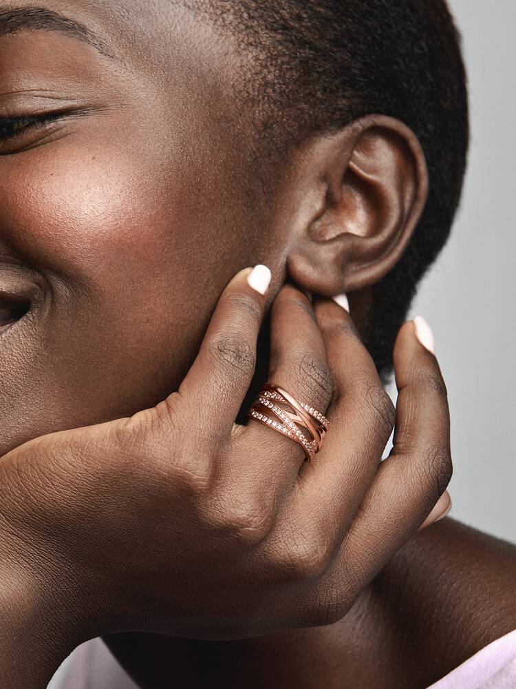 Sparkling & Polished Lines Ring