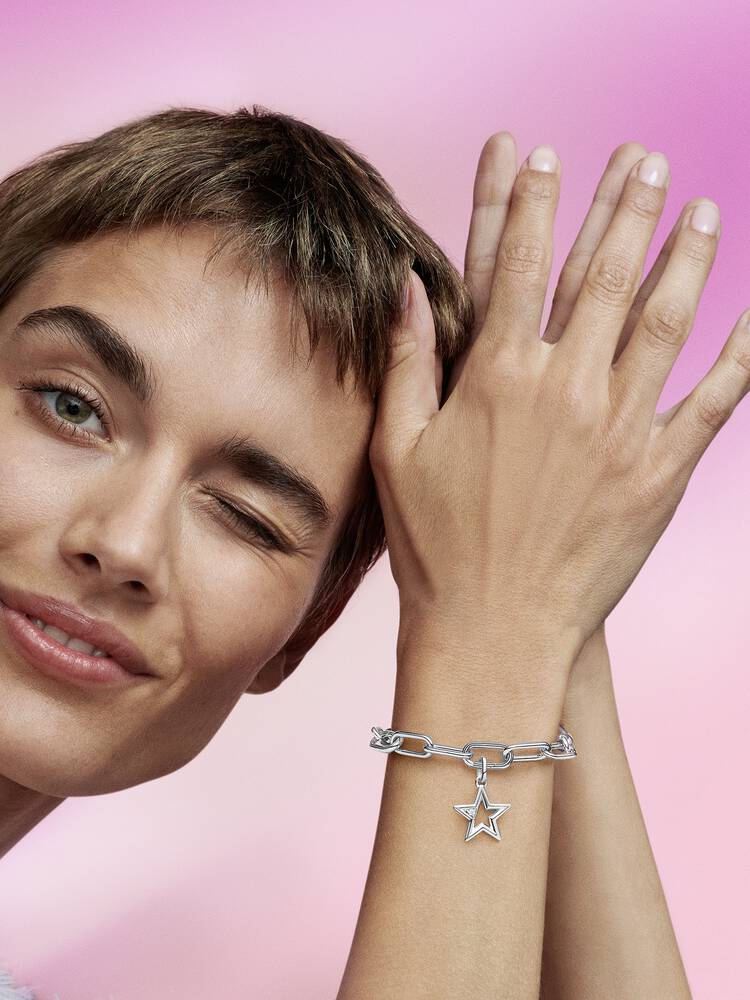 Pandora ME Sparkling Star Medallion Charm